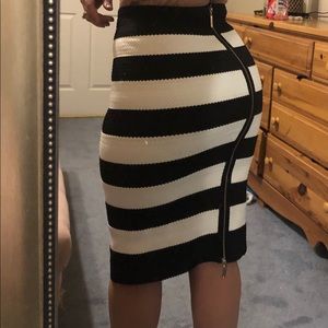 BCBG Bandage skirt